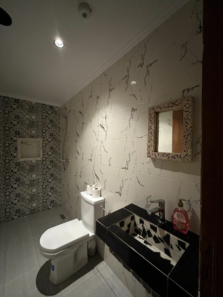 Comfort Double Twin Private Room Ensuite