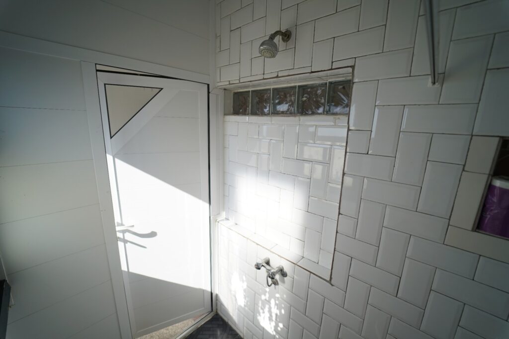 Standard Double-Twin Private Room Ensuite