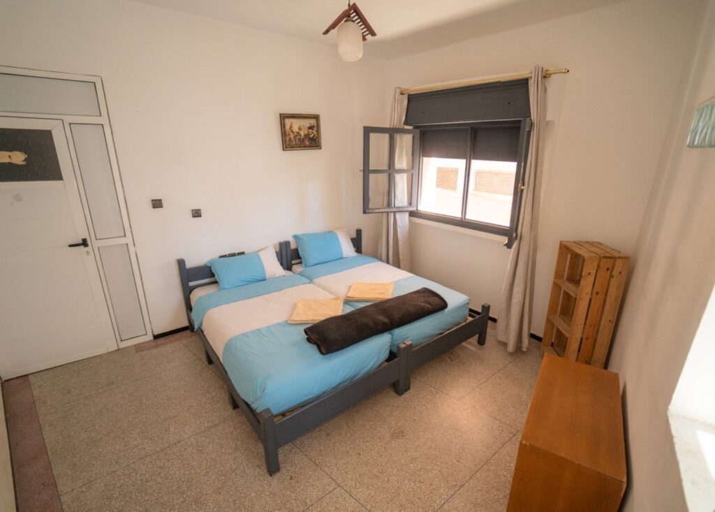 Standard Double-Twin Private Room Ensuite